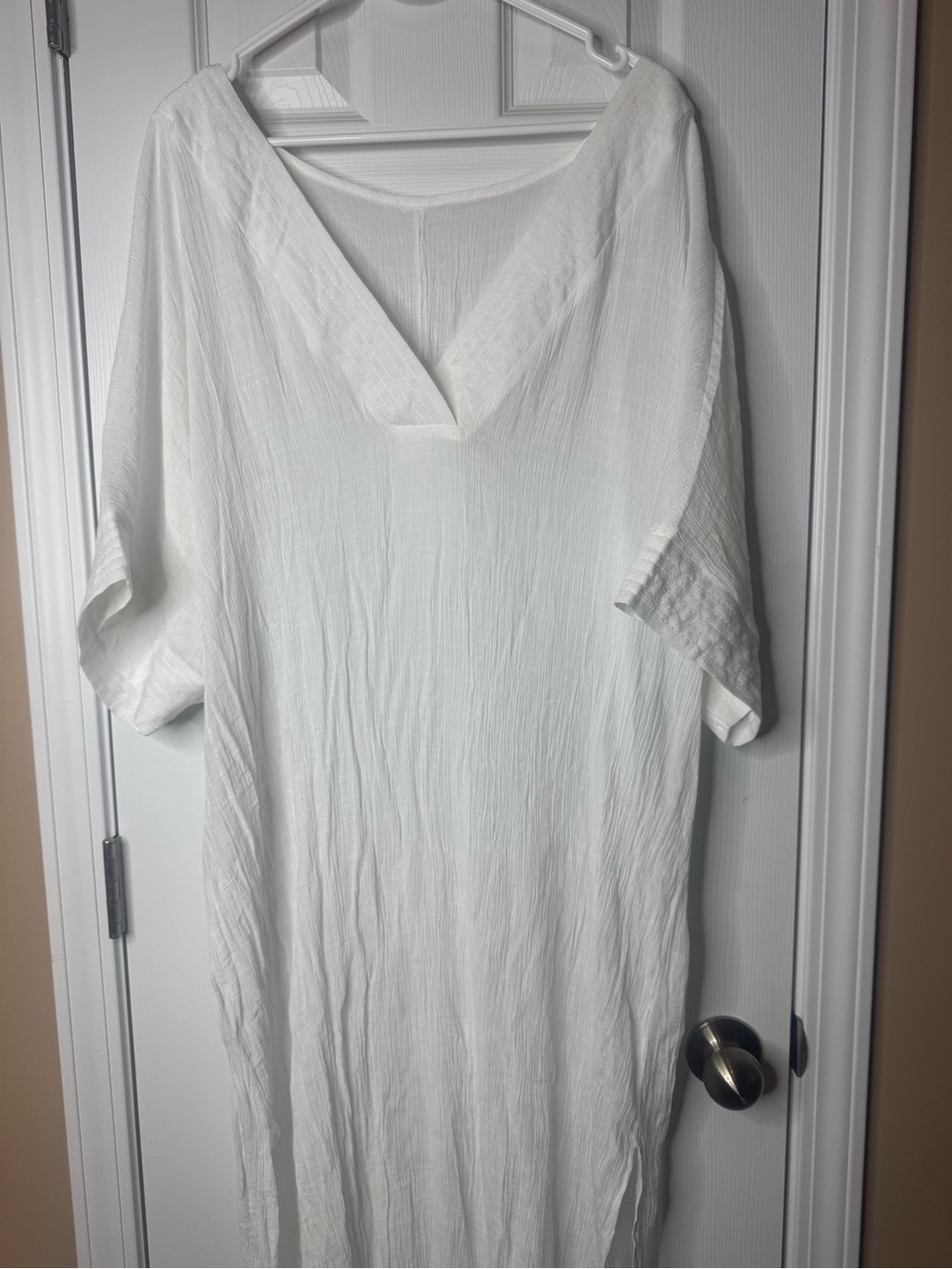 Women's White V-Neck gauze cover up